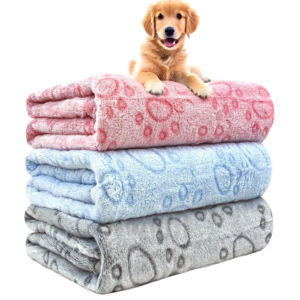 soft and fluffy quality pet blanket, cute paw print dog blanket, plush pet mat, warm and comfortable cat and dog blanket